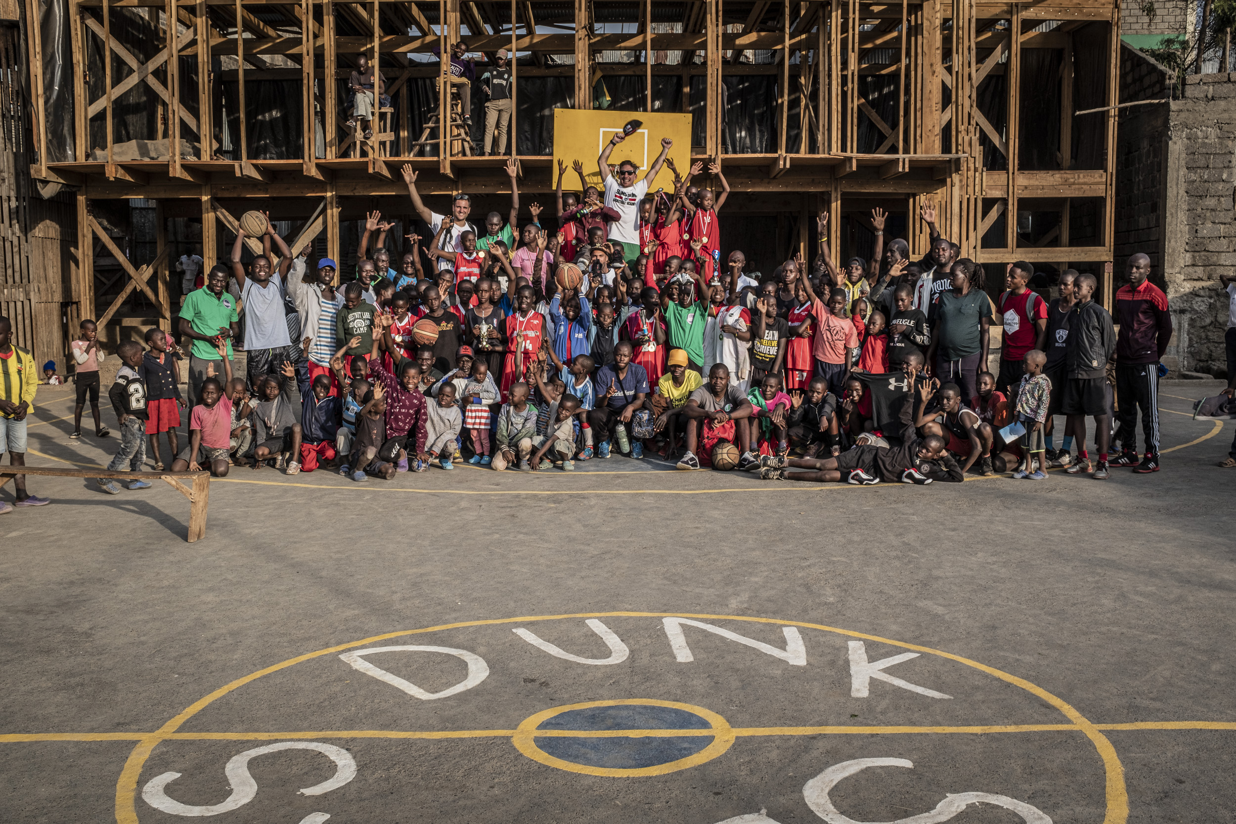 SCORE FOR SCHOLARSHIPS - MATHARE di Slums Dunk SCORE FOR SCHOLARSHIPS - MATHARE-Slums Dunk