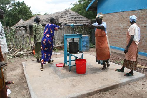 Illumina il futuro delle donne Sud Sudan-Fondazione CESAR