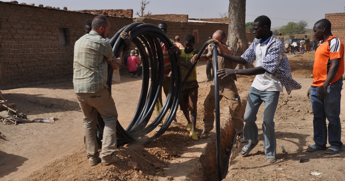 L.V.I.A. Sangano - L'Africa nel cuore di Anna Rita De Luigi L.V.I.A. Sangano - L'Africa nel cuore-Anna Rita De Luigi